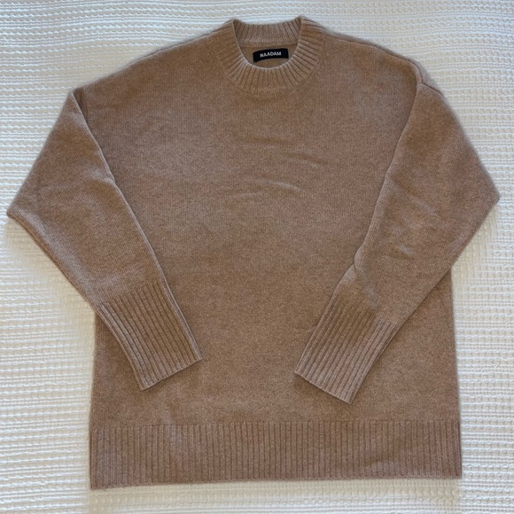 NAADAM Luxe Cashmere Oversized Crewneck Sweater - Picture 4 of 8
